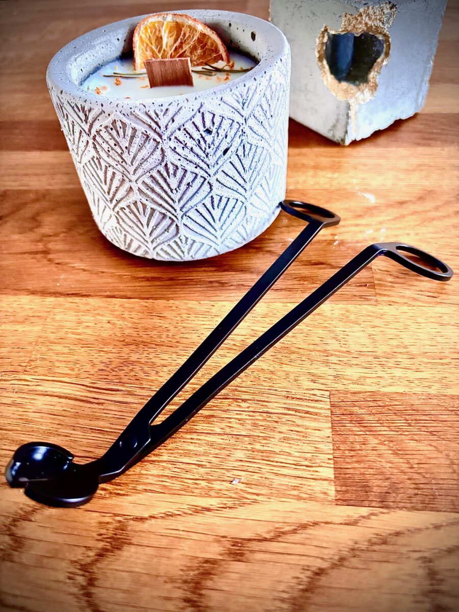 Nożyczki do knotów czarne