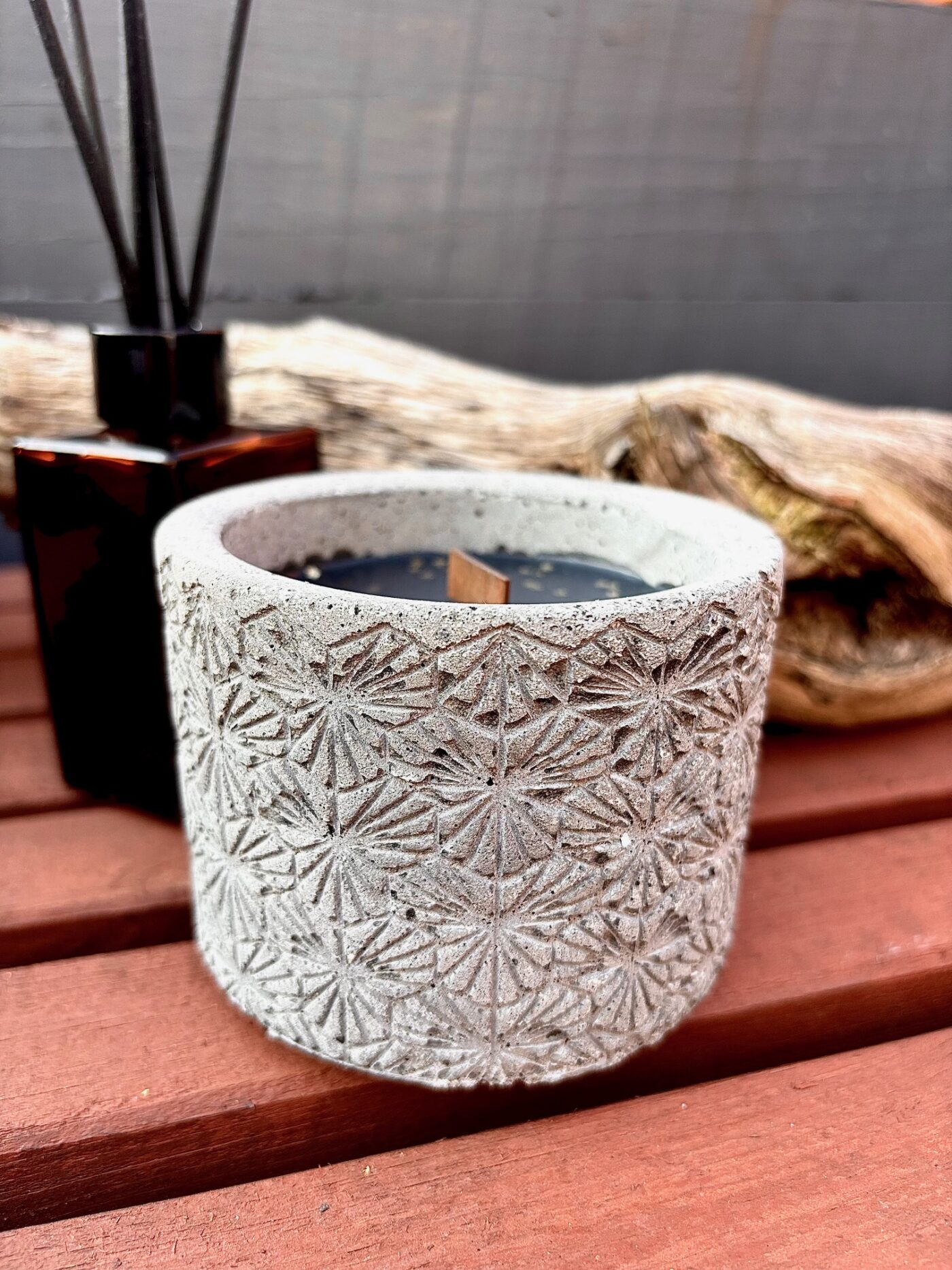 Oud Wood 230g - obrazek 2