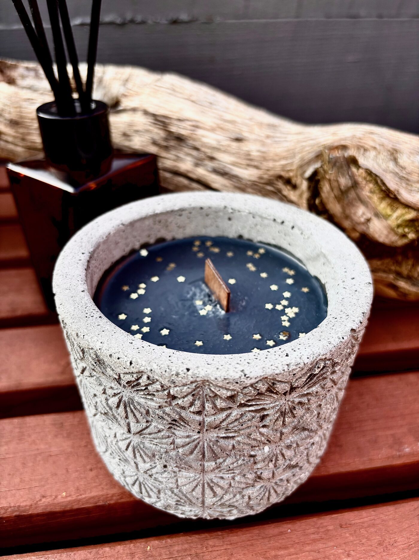 Oud Wood 230g